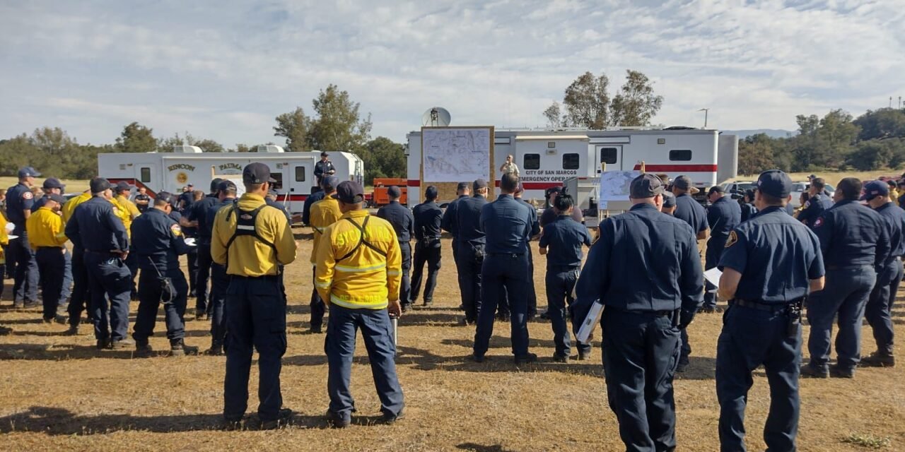 Bomberos y Protección Civil de Tijuana reciben el honor  de capacitarse en San Diego