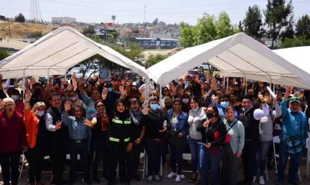 No existe mejor ejemplo que la disposición de la sociedad para priorizar las necesidades del lugar donde viven: Montserrat Caballero toma protesta a comités vecinales