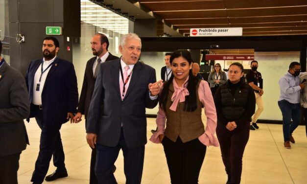 Concretan ampliación de Aeropuerto Internacional de Tijuana, el único con acceso binacional