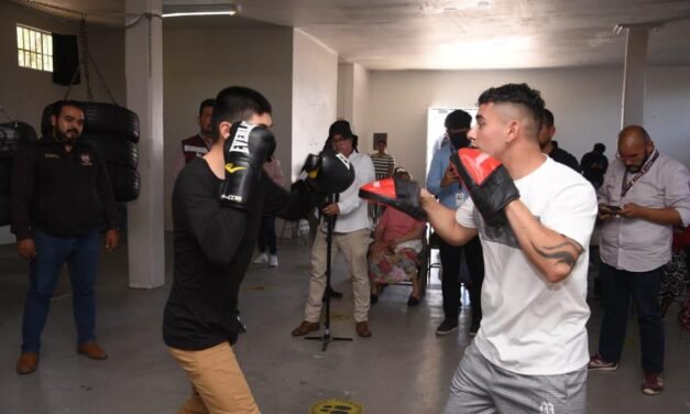 Boxeo tijuanense “da el gancho” entre los jóvenes