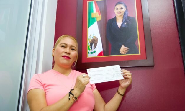 Reciben apoyo monetario las viudas e hijos de policías caídos en cumplimiento de su deber