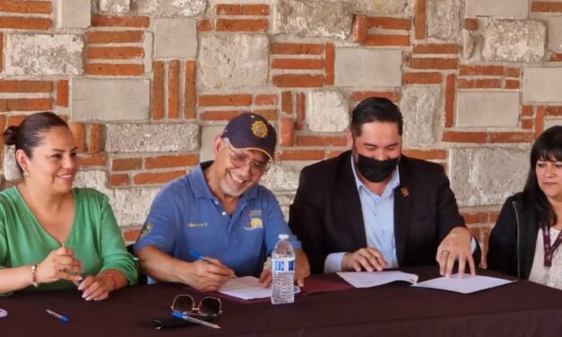 IMAC pacta con Club de Leones mejoras en Casa de la Cultura de Playas