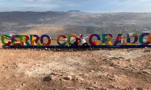 Inauguran columpio en Cerro Colorado