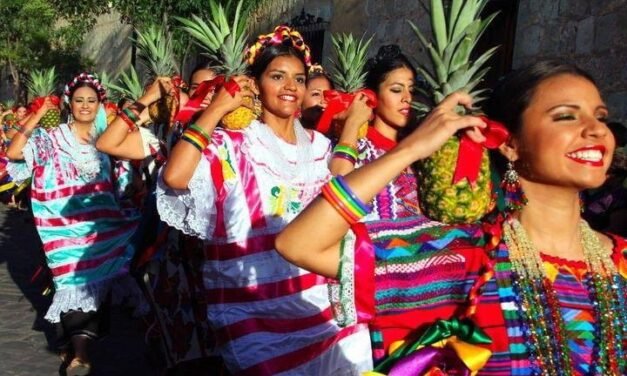 Vivirá Tijuana “Fiestas a Flor de Piña” 