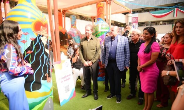 Inauguran “Entintarte”: botellas artísticas por el 25 aniversario del Consejo de Desarrollo de Tijuana