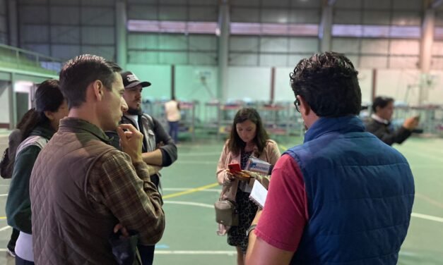 Recibe unidad deportiva Reforma a primeros venezolanos deportados de EUA