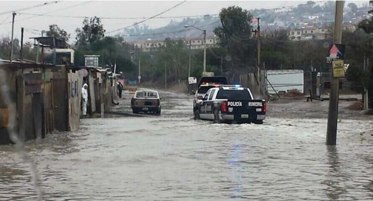Por lluvias, suspenden clases en Tijuana para este miércoles 