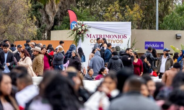 Más de 1,500 parejas se casaron en la ceremonia de matrimonios colectivos