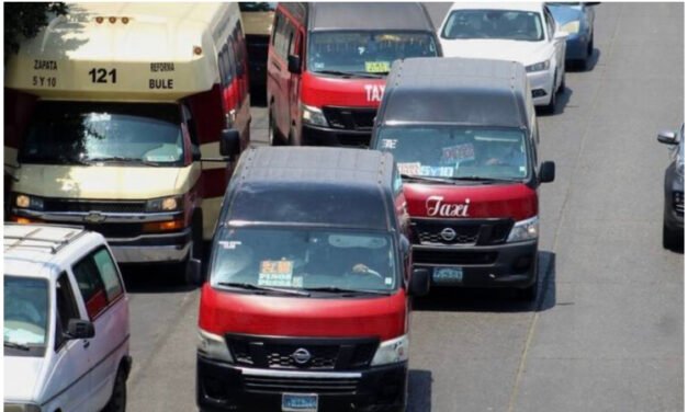 Tijuana dice adiós a los taxis rojos
