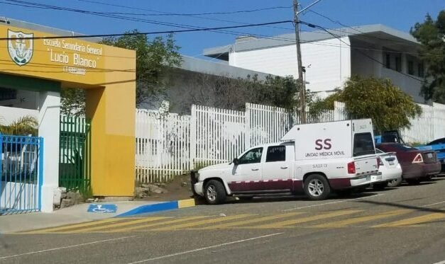 Instalan aparato detector de calidad de aire en escuela de Rosarito 