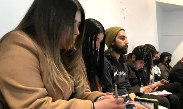 Jóvenes tendrán clases de inglés gratis