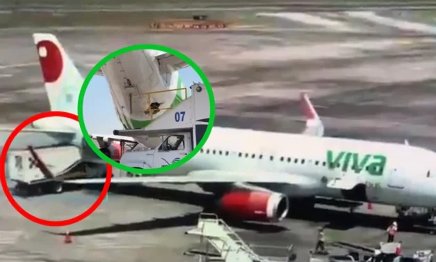 Avión de VivaAerobús es chocado por camioneta de comida 