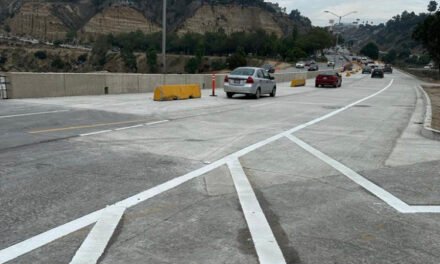 Abren dos carriles en carretera a Playas de Tijuana