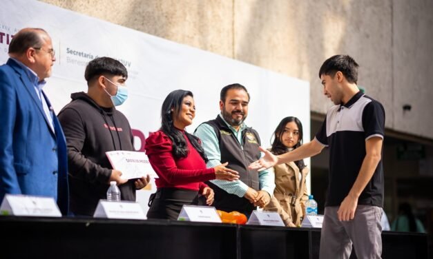 MONTSERRAT CABALLERO IMPULSA A LOS JÓVENES EMPRENDEDORES