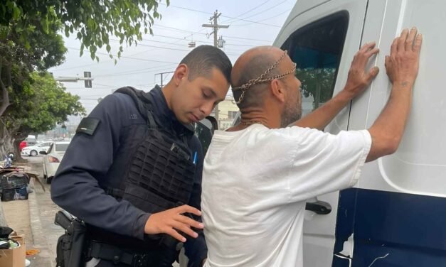REFUERZAN SEGURIDAD EN AV. REVOLUCIÓN: OPERATIVO BUSCA PROTEGER A LA GENTE QUE TRANSITA EN EL CENTRO