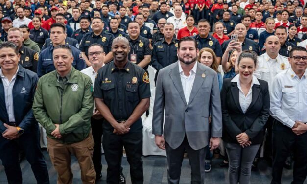 ISMAEL BURGUEÑO INAUGURA EL 4TO CONGRESO INTERNACIONAL DE BOMBEROS DE TIJUANA: “SU TRABAJO SALVA VIDAS”