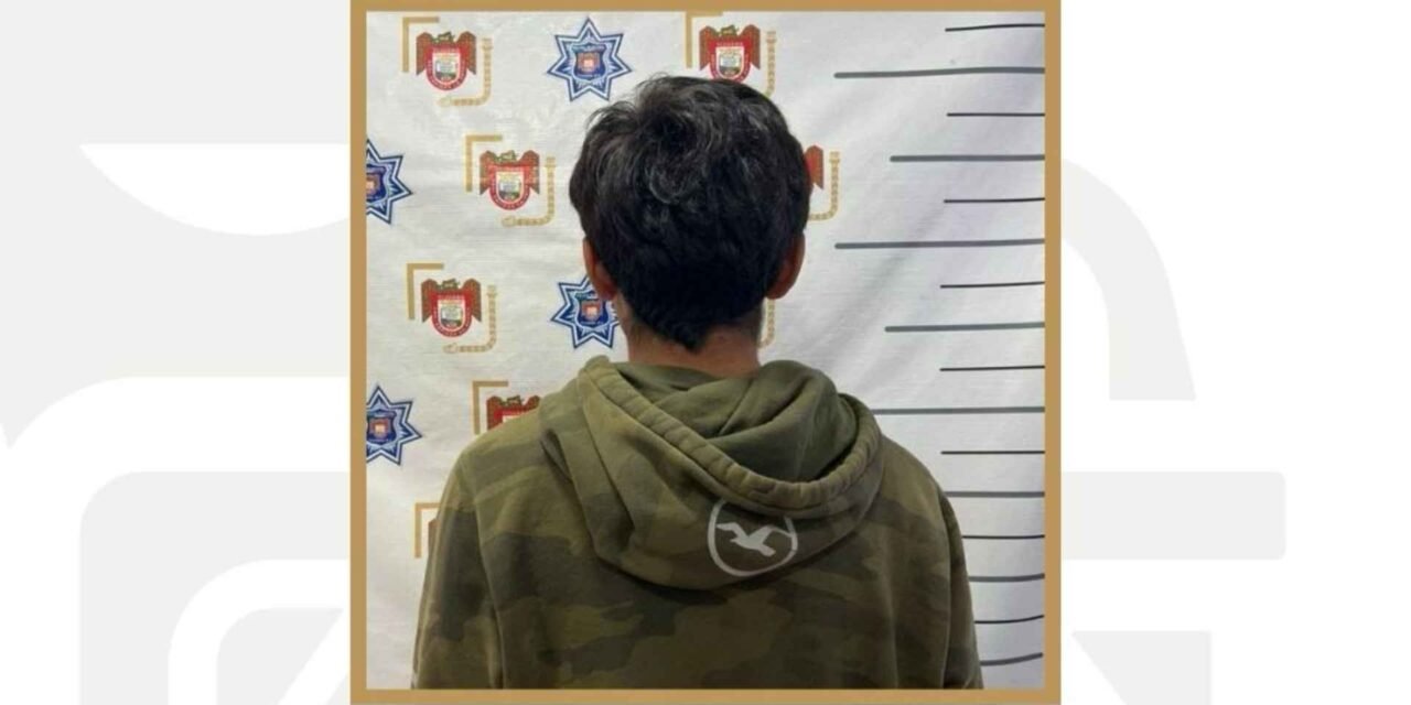 POLICÍA MUNICIPAL DETIENE A MENOR ARMADO TRAS ASALTO EN CAMINO VERDE