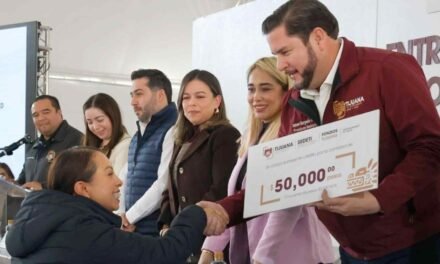 BURGUEÑO ENTREGA MÁS DE 900 CRÉDITOS PARA EMPRENDER: “AQUÍ SE LE APOYA A LA GENTE QUE SE LA RIFA”
