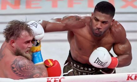 LO PUSIERON EN SU LUGAR: ANTHONY JOSHUA NOQUEA A JAKE PAUL EN MIAMI