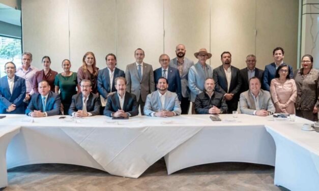 BURGUEÑO SE REÚNE CON EL CCE TIJUANA Y REFUERZA ALIANZA CON EL SECTOR EMPRESARIAL PARA 2026