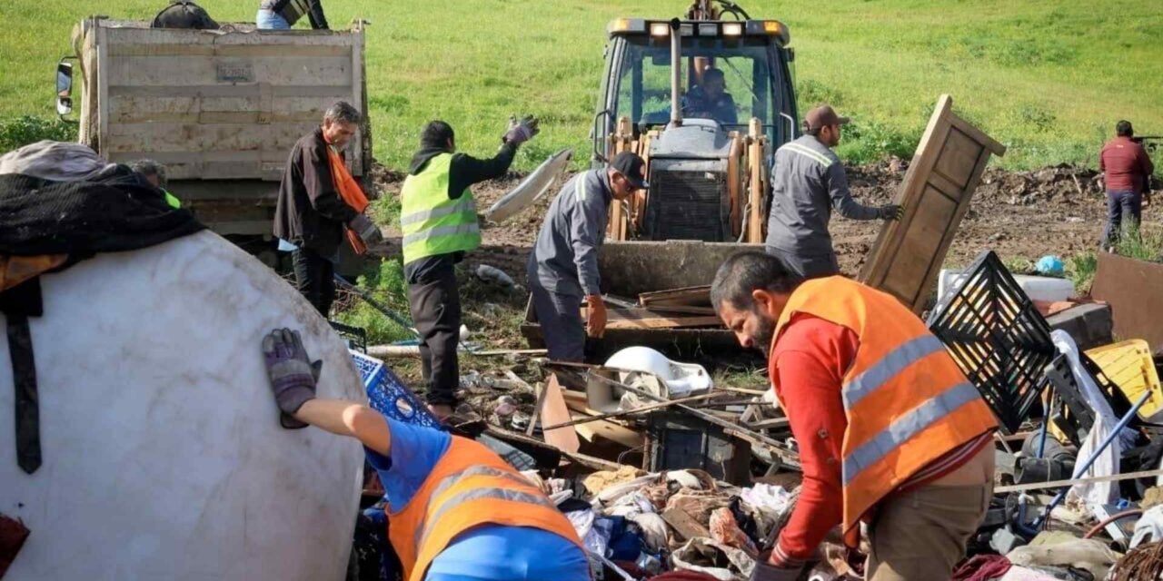 RETIRAN 40 TONELADAS DE BASURA EN SAN ANTONIO, PLAYAS Y CENTRO COMO PARTE DE ‘TIJUANA: CIUDAD LIMPIA’