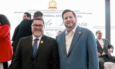 BURGUEÑO RESPALDA NUEVO COMITÉ DEL SINDICATO DE BURÓCRATAS Y REAFIRMA COORDINACIÓN CON TRABAJADORES MUNICIPALES