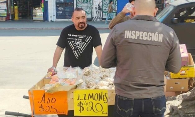 OPERATIVOS CONTRA AMBULANTES EN EL CENTRO… ORDEN O PRESIÓN, DEPENDE A QUIÉN LE PREGUNTES 🏙️⚖️