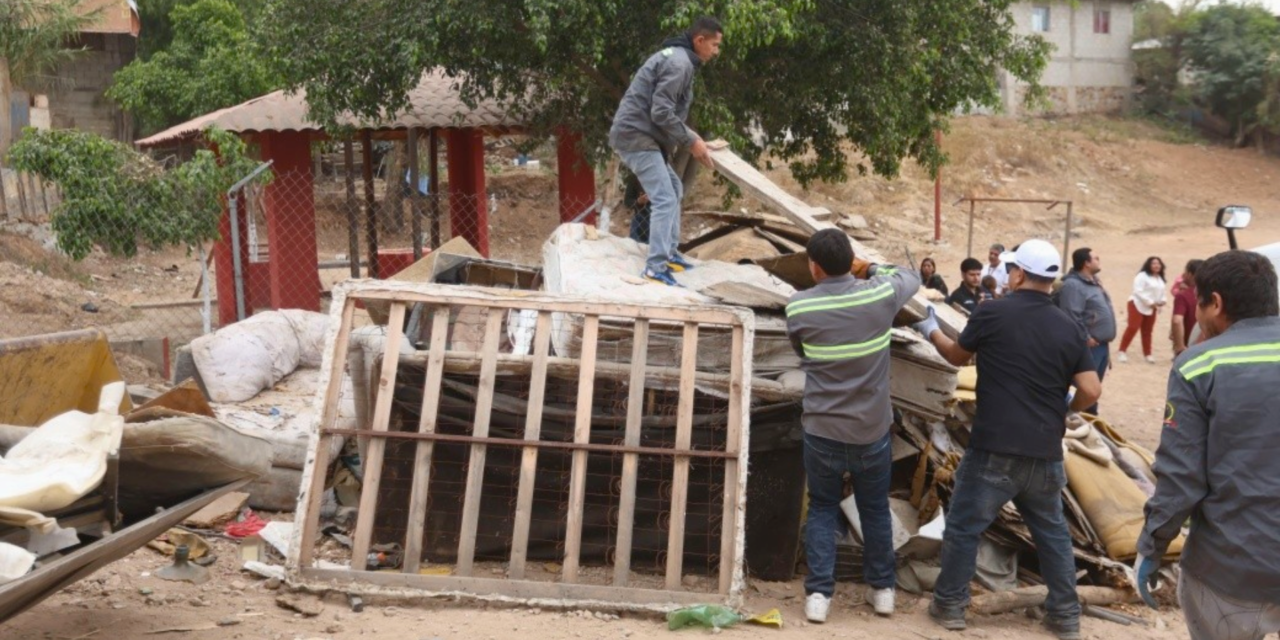 Tijuana más limpia! Retiran más de 55 toneladas de basura en varias colonias