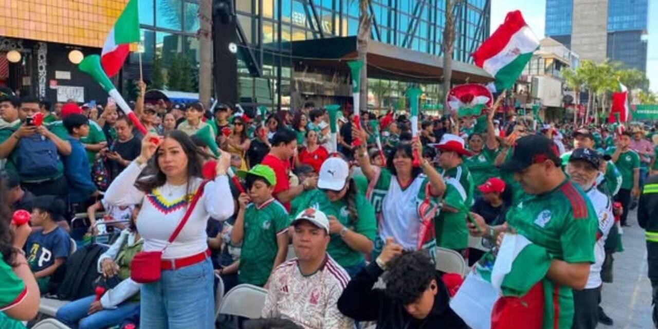 La Revu se viste de verde: Tijuanenses alientan a la Selección en el Baja Fut Fest
