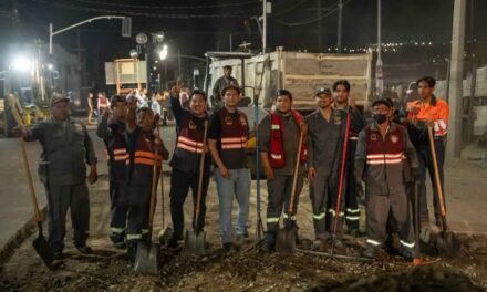 Bachean de noche para no hacer tráfico: en Tijuana arranca programa para rehabilitar calles; repararán 90 vialidades