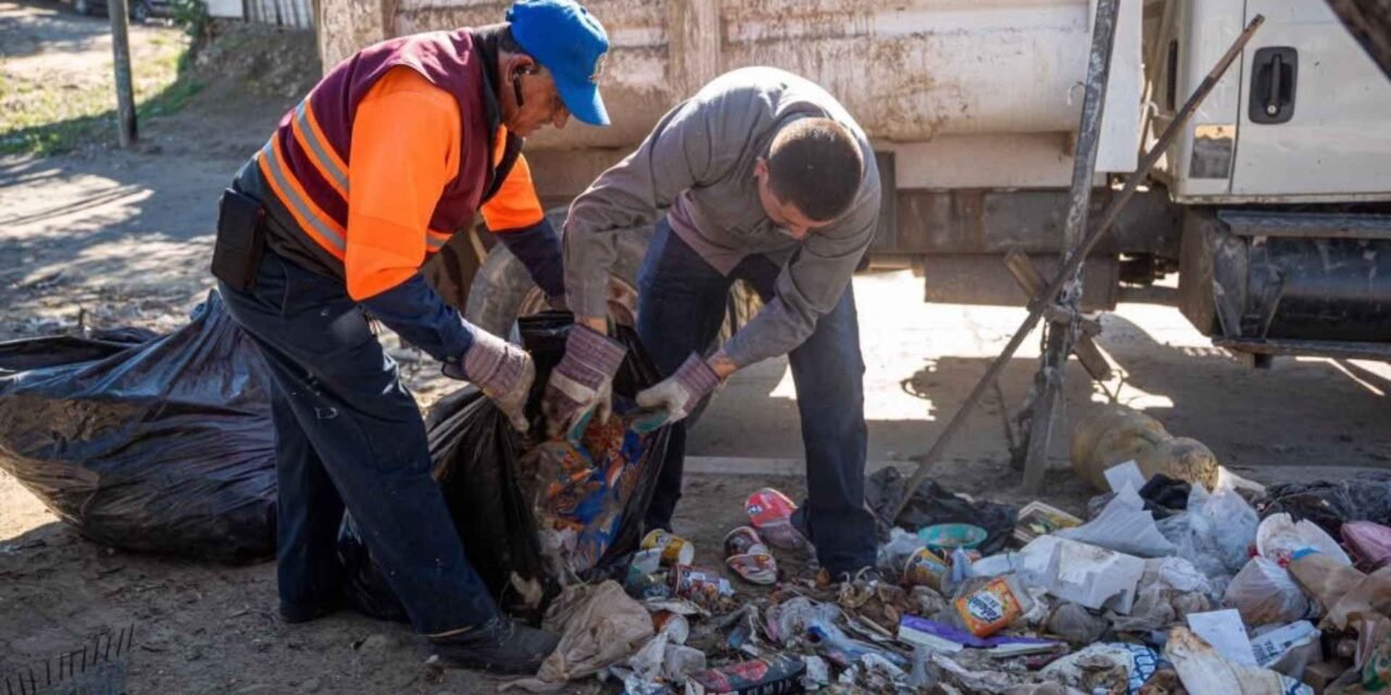 Fortalece Ayuntamiento de Tijuana acciones de limpieza en distintas colonias
